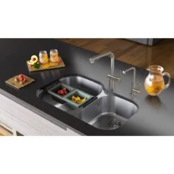 Franke | Atlas Neo 1.75 GPM Single Hole Pull Out Kitchen Faucet 8 Franke | Atlas Neo 1.75 GPM Single Hole Pull Out Kitchen Faucet -Franke Store franke atl po alternate image 7