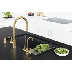 Franke | Eos Neo 1.75 GPM Single Hole Pull Down Kitchen Faucet -Franke Store franke eos pd alternate image 15